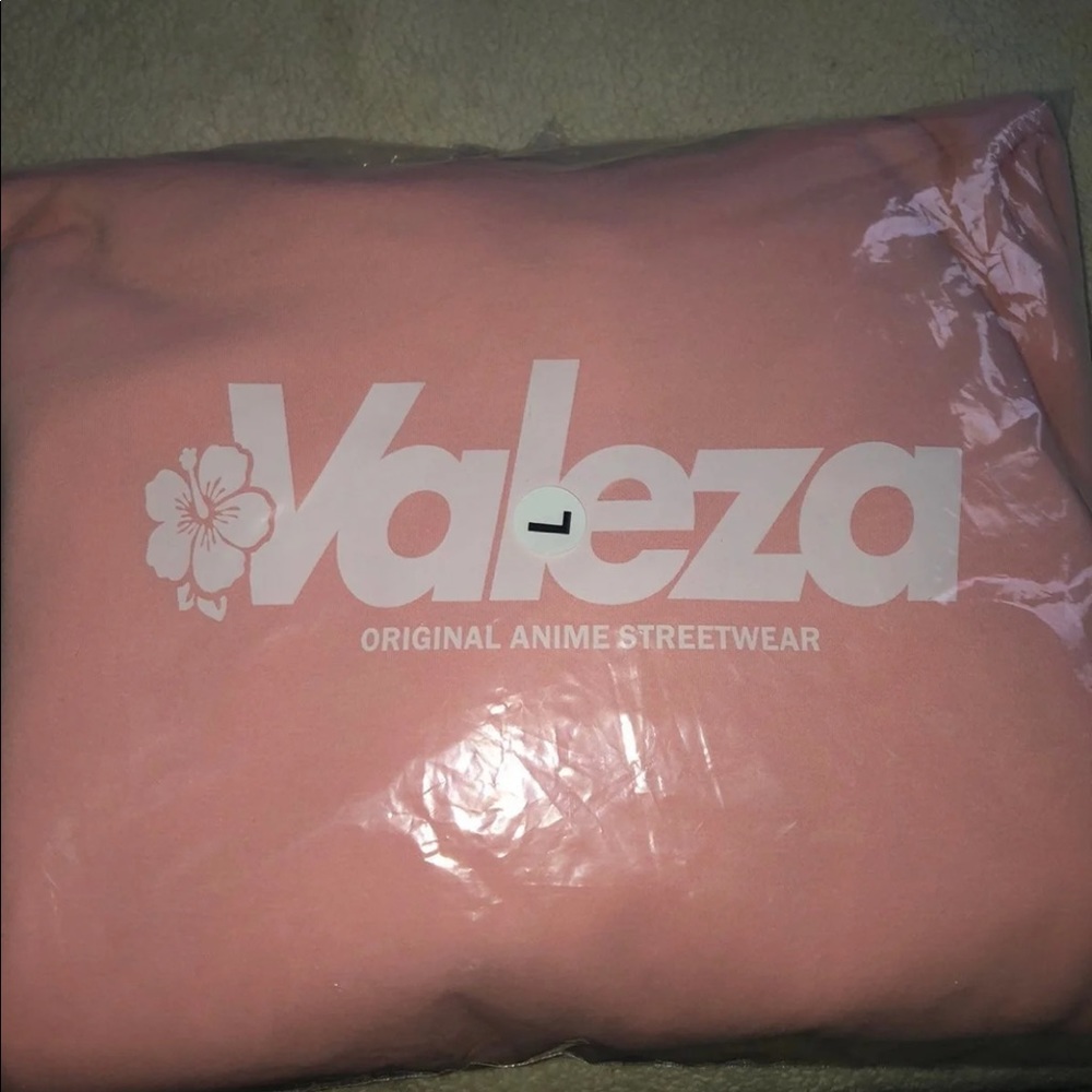 Valeza Anime Streetwear